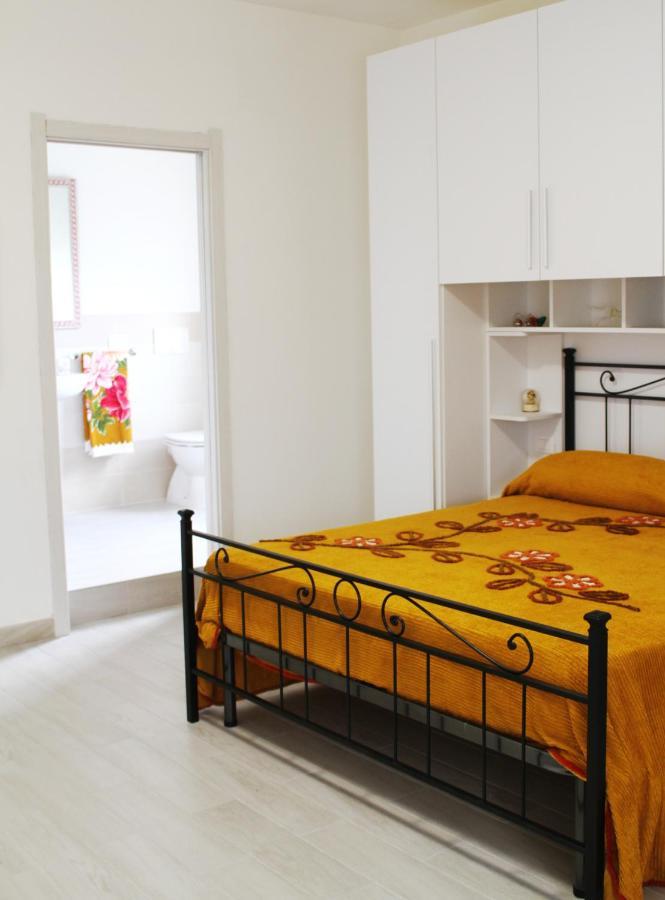 Casa Andreana Bed and Breakfast Uri Exteriör bild